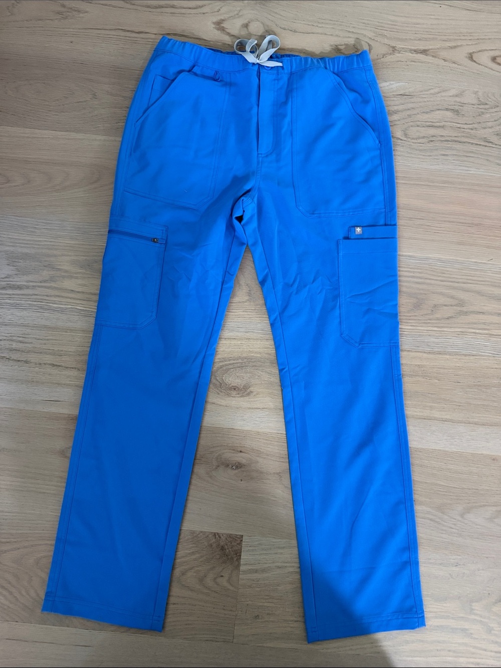 FIGS Technical Collection Cairo Cargo Scrub Pants Medium Bright Blue EUC